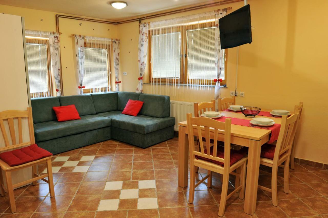 Apartma Marjetica Blejska Dobrava Buitenkant foto